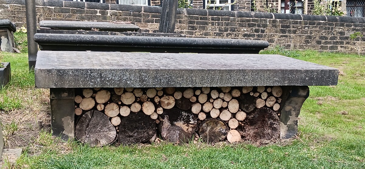 Bug hotel